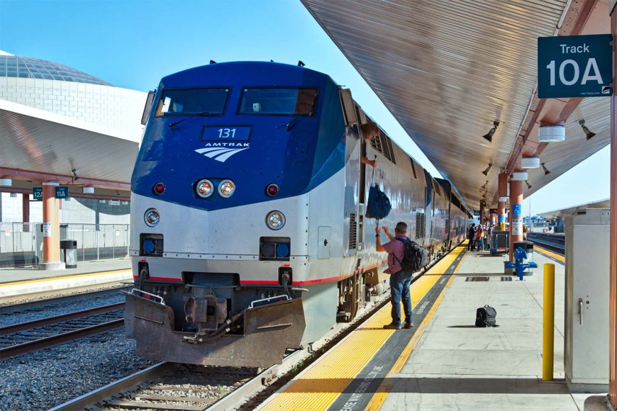 Discovering the Heartland by Rail: The Complete Guide to Amtrak Stations in Iowa
