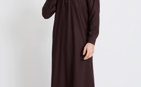 Why I Chose the Daffah Thobe from Darularqam Book Store