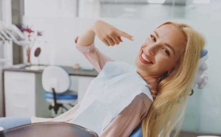 The Impact of a Bright Smile on Your Professional Image