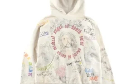 Saint Michael Hoodie – Streetwear with Soul