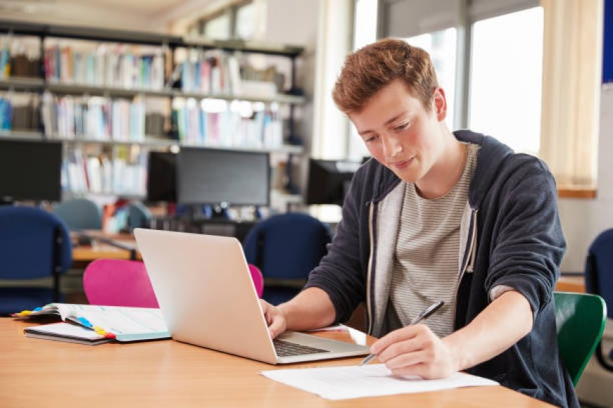 Best Assignment Writing Help for College Students in the UK