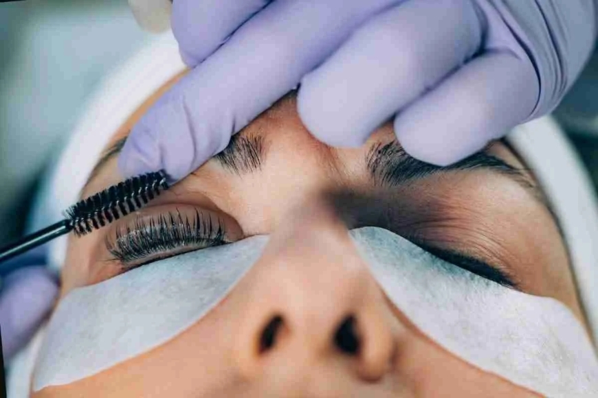 Looking for Natural-Looking Lash Extensions in Chandler? We’ve Got You
